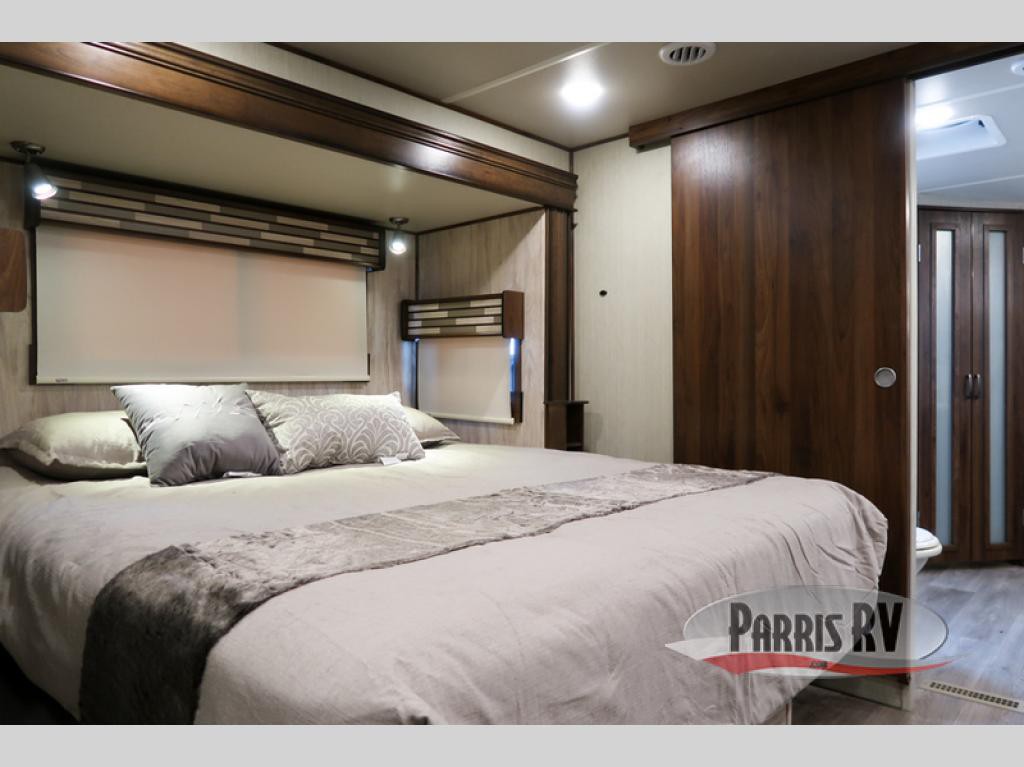 Palomino Columbus 1492 Bedroom Suite