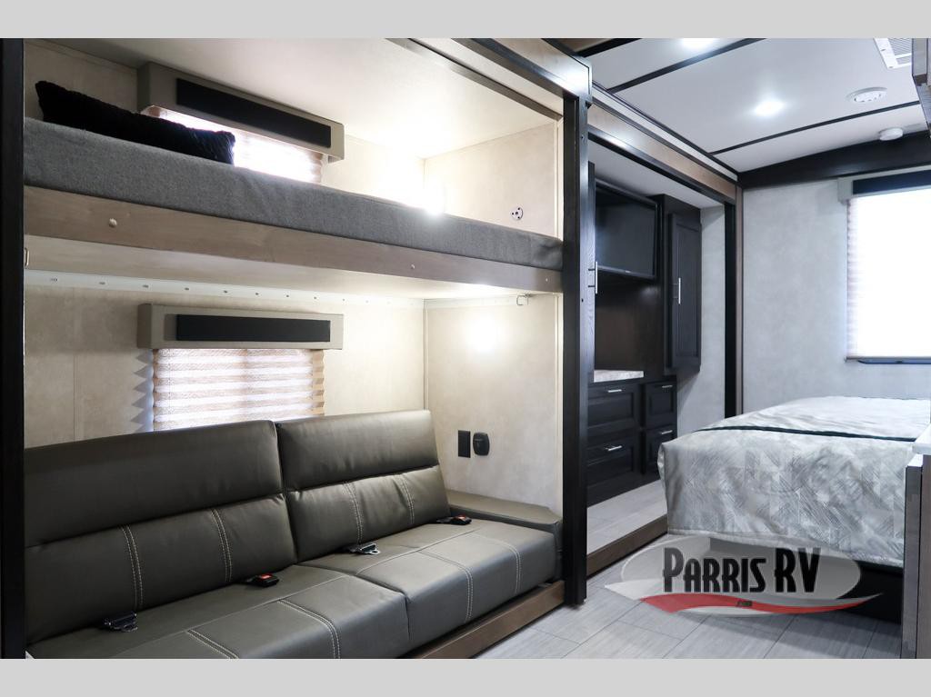 Parris Forest River FR3 Model 2 Bunkhouse