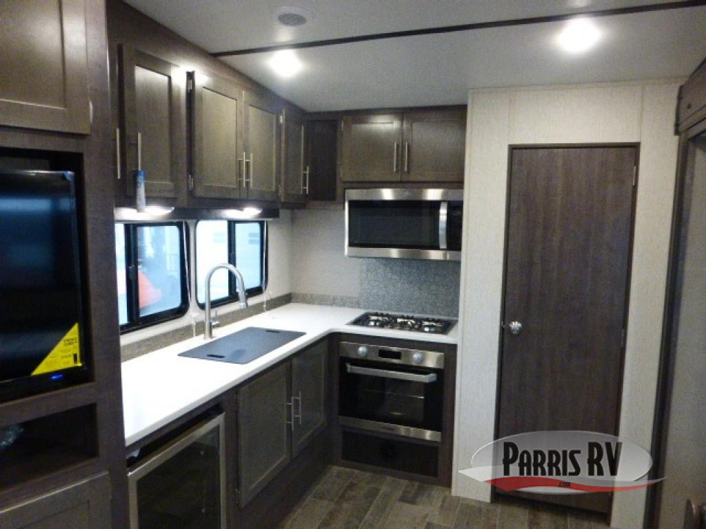 CrossRoads RV Kitchen