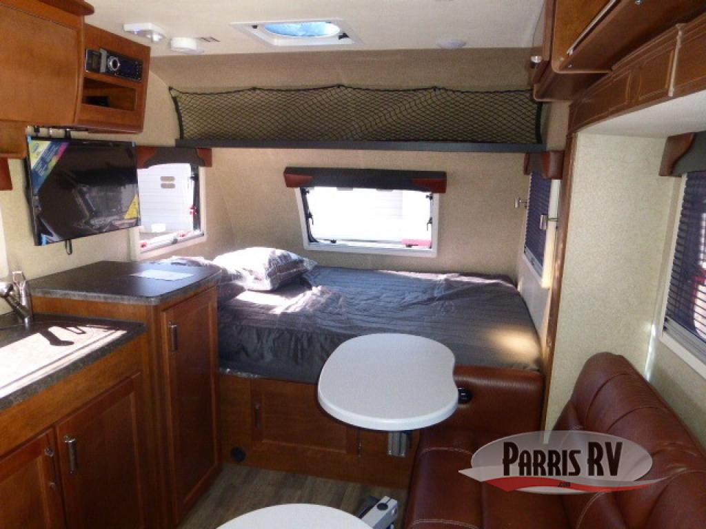 Lance travel trailer 1475 interior